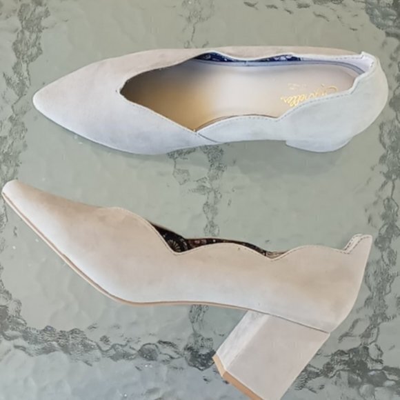 NEW Seychelles Cascade Gray Suede Scalloped‎ Point Toe Pumps Heels Womens… - Picture 7 of 9